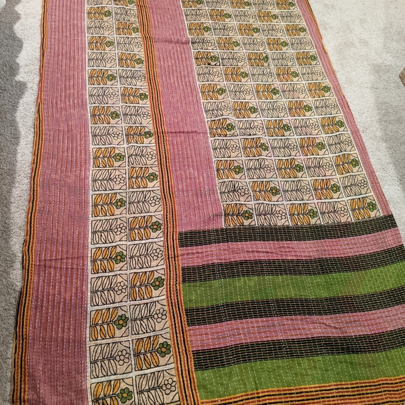 Kantha quilted blanket/coverlet/throw - Picture 2 of 6